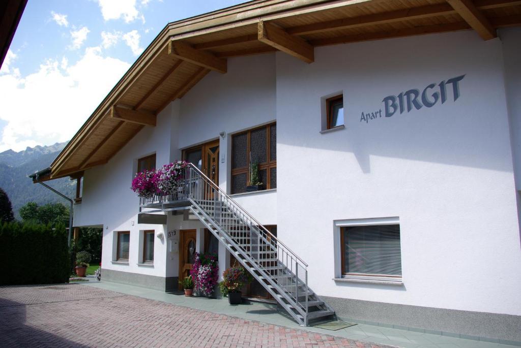 Apart Birgit Apartment Pfunds Exterior photo